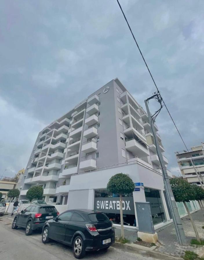 Cozy 2-bedroom In Piraeus