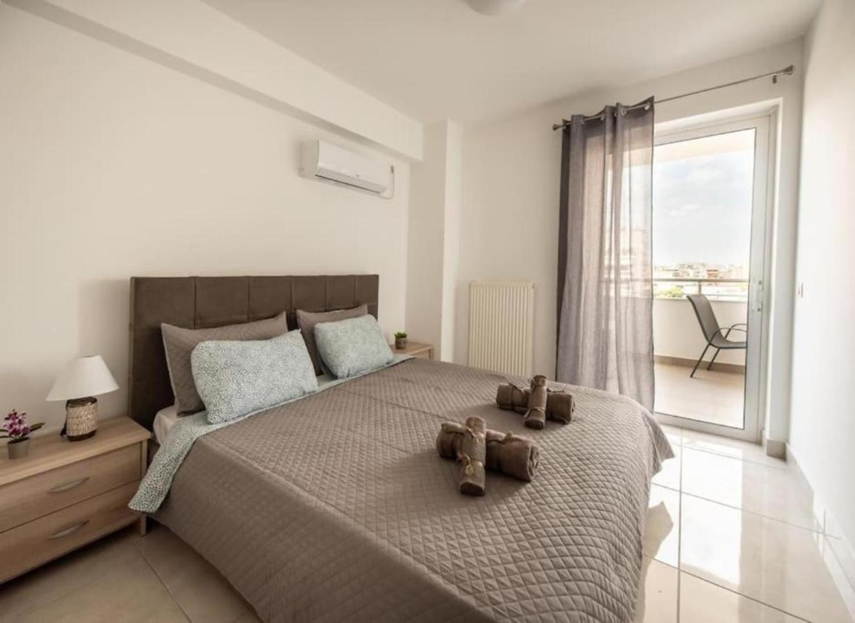 Cozy 2-bedroom In Apartment Piraeus
